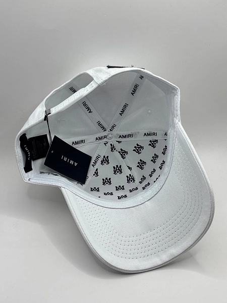 Amiri Ref:25000052